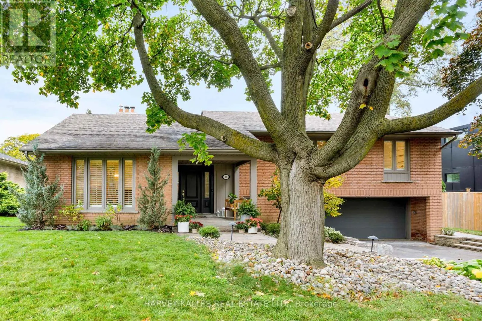 36 RAVENSBOURNE CRESCENT