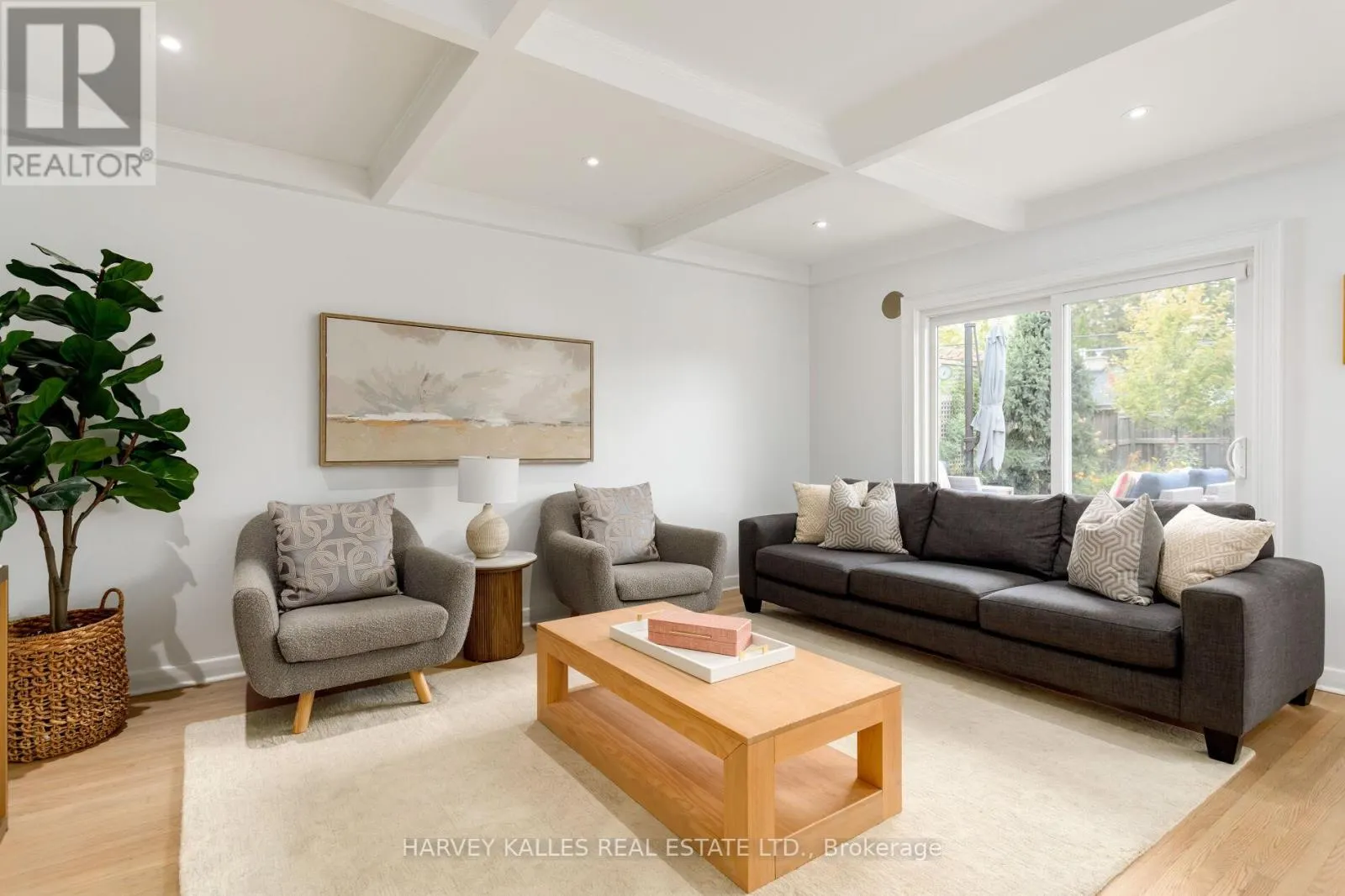 36 RAVENSBOURNE CRESCENT
