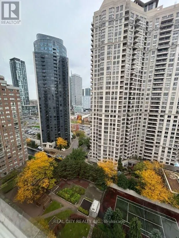 #2008 - 325 WEBB DRIVE