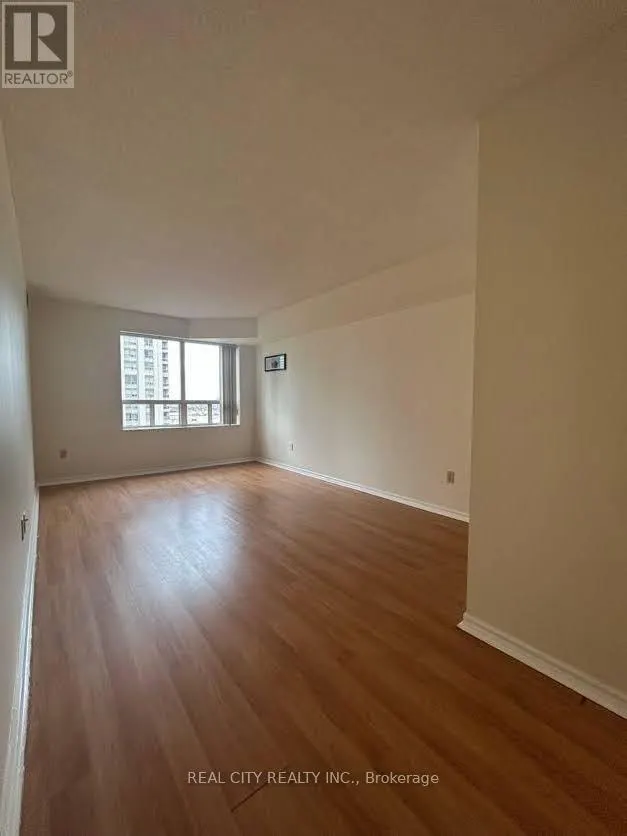 #2008 - 325 WEBB DRIVE