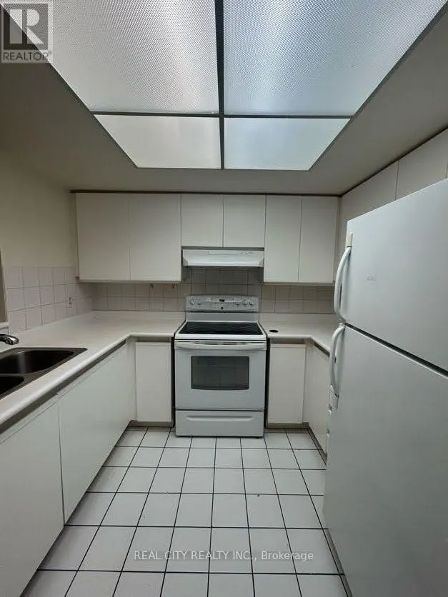 #2008 - 325 WEBB DRIVE