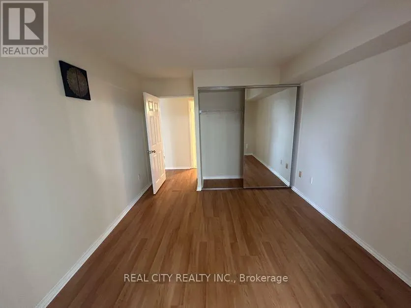 #2008 - 325 WEBB DRIVE