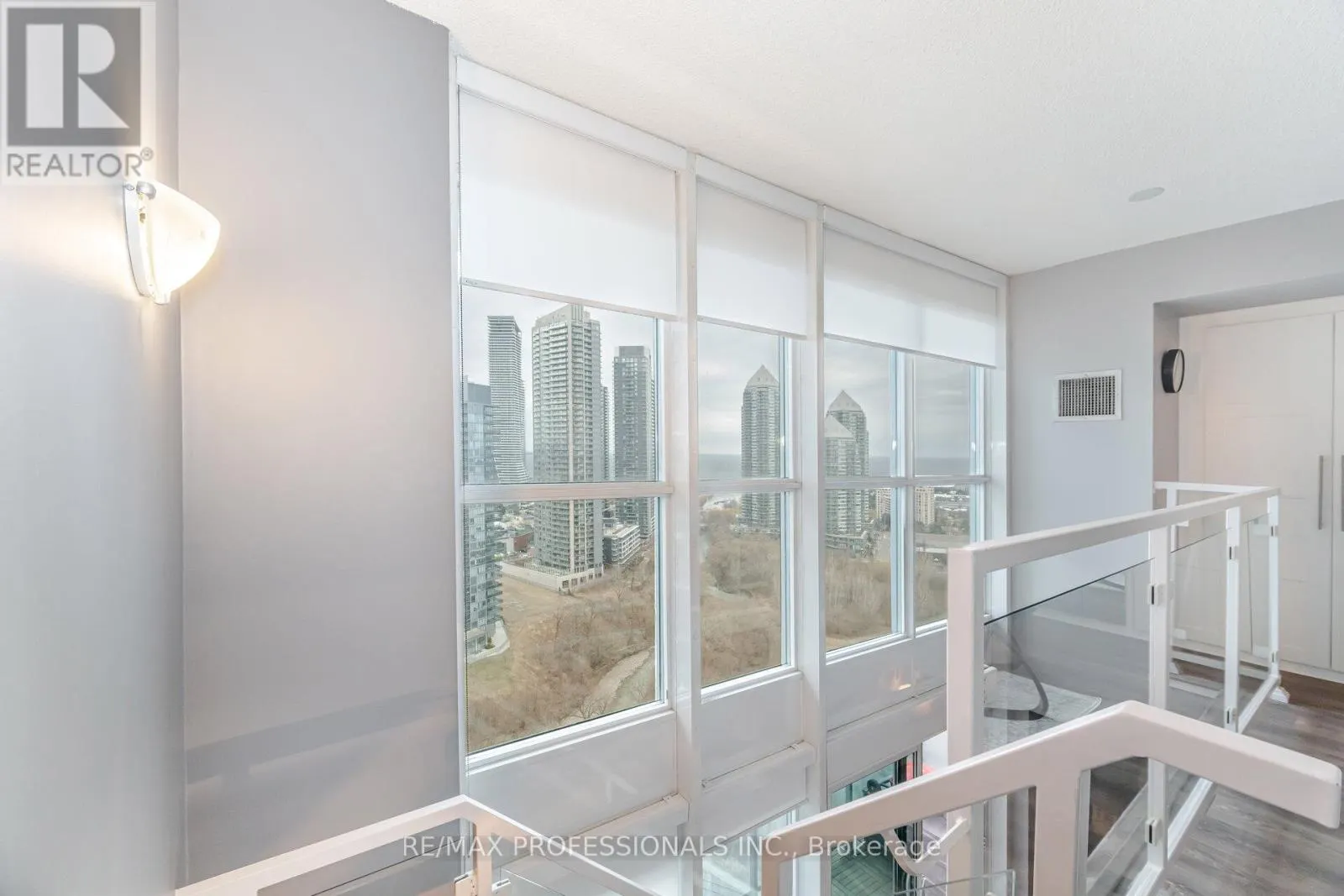 2302 - 155 LEGION ROAD N
