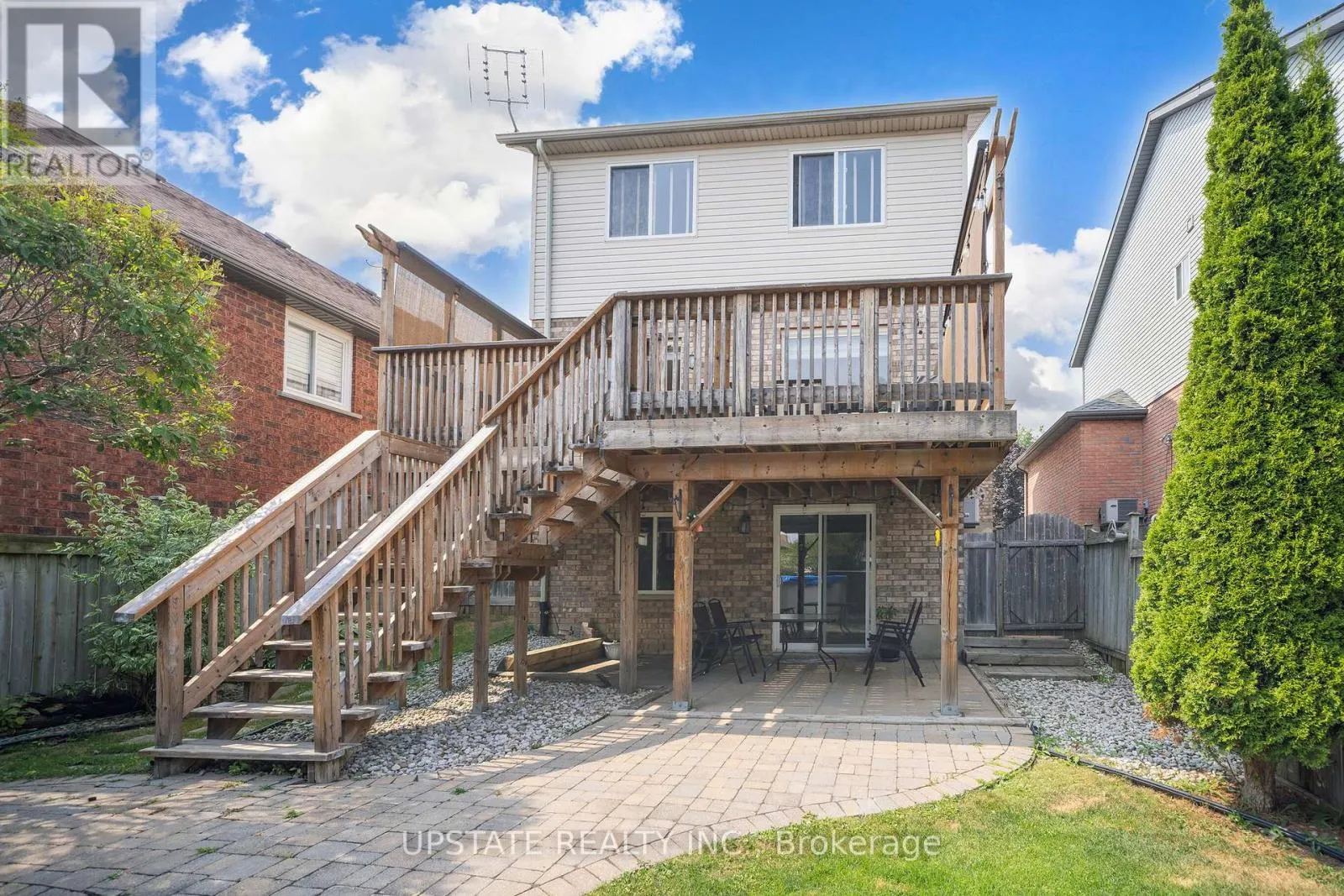 16 SETTLERS ROAD