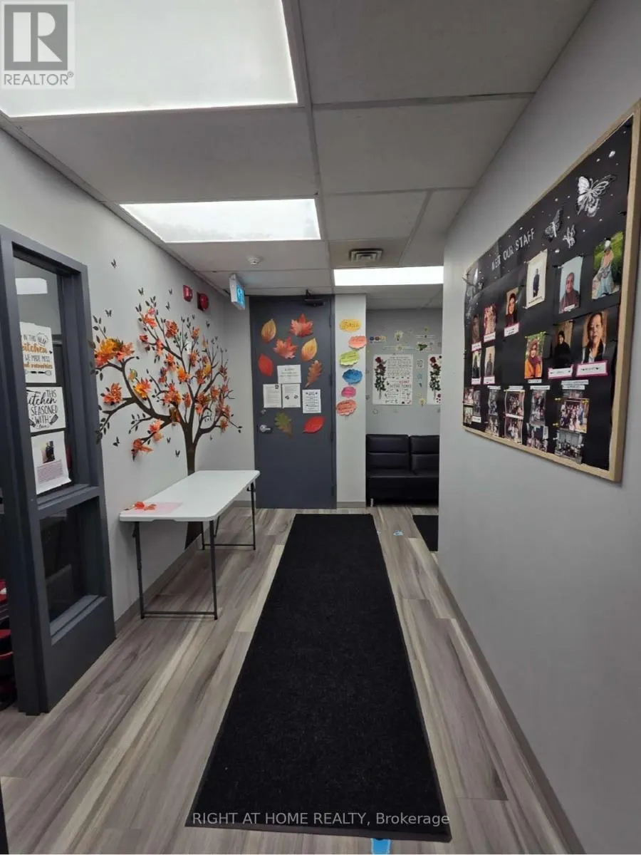 108/111 - 700 DORVAL DRIVE