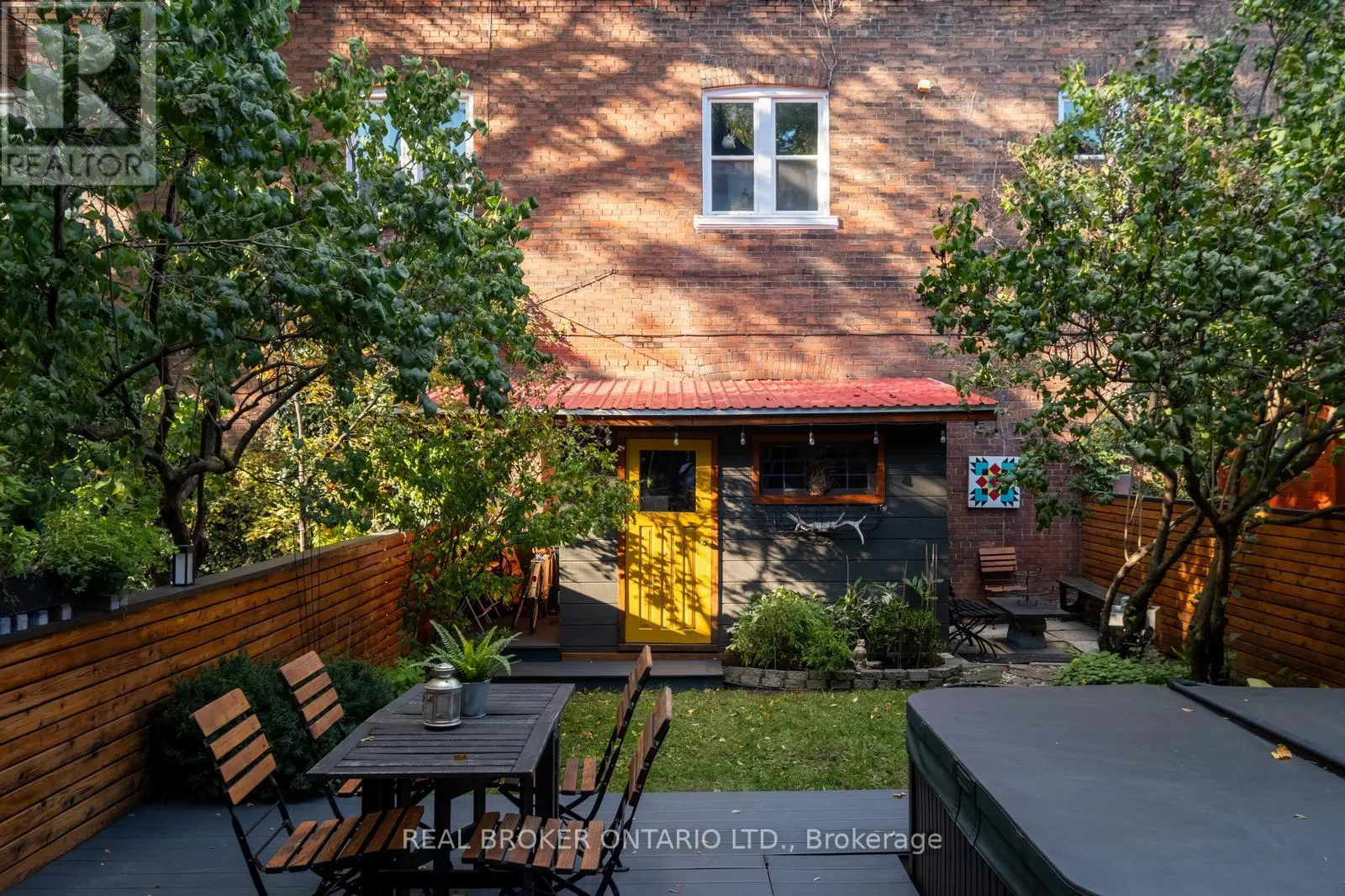 156 GALLEY AVENUE