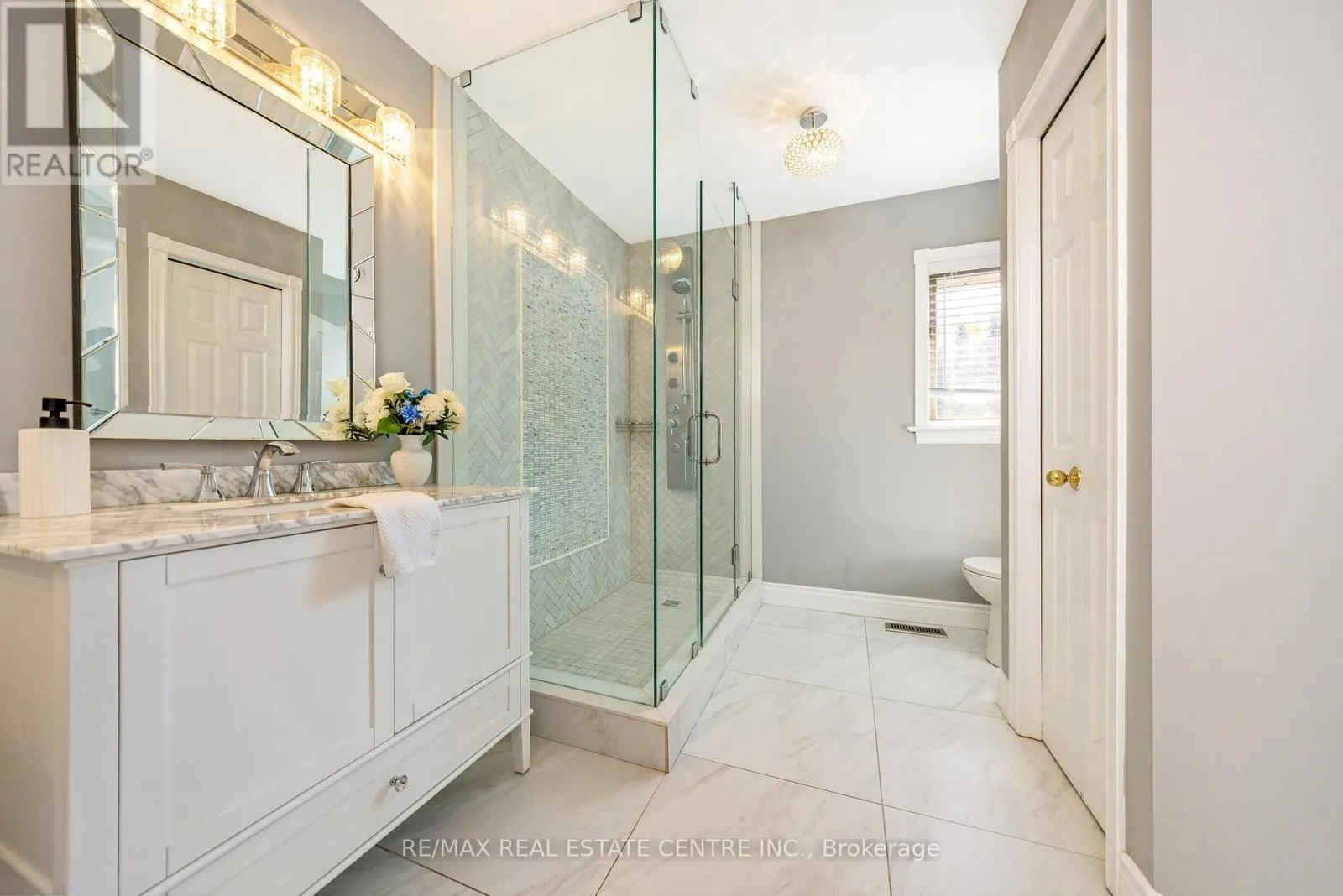 2255 MOHAWK TRAIL