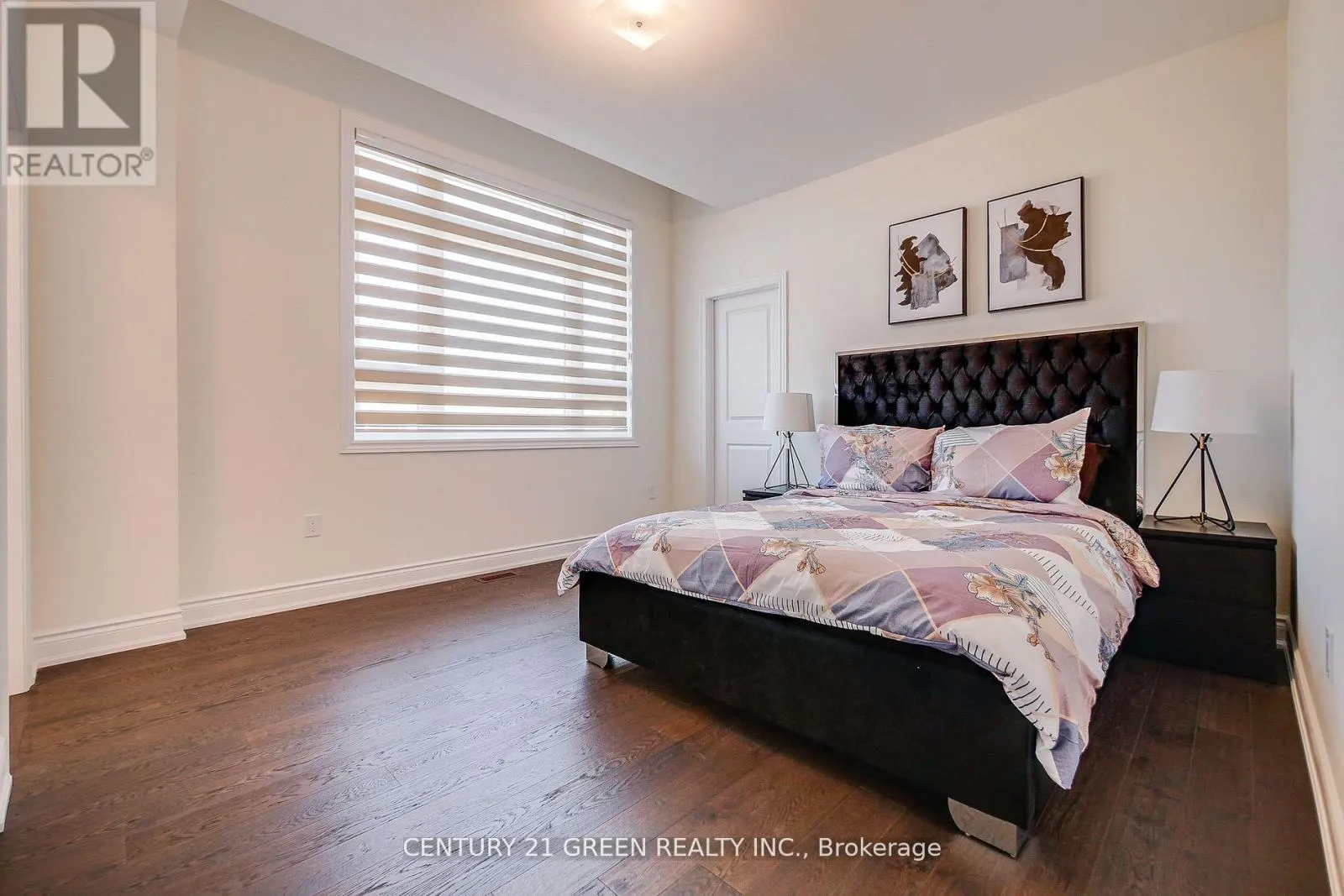 UPPER LEVEL - 36 BRENTWICK DRIVE