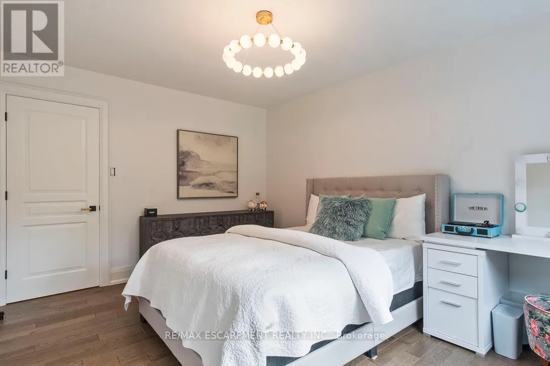 1294 GATEHOUSE DRIVE