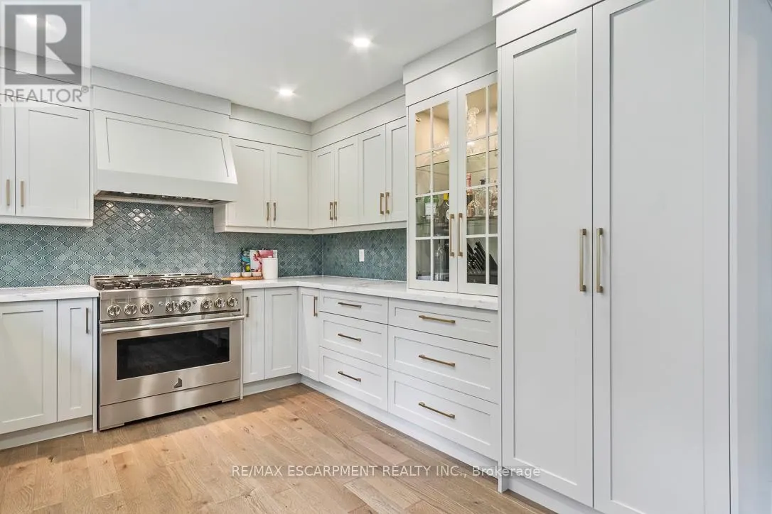 1294 GATEHOUSE DRIVE
