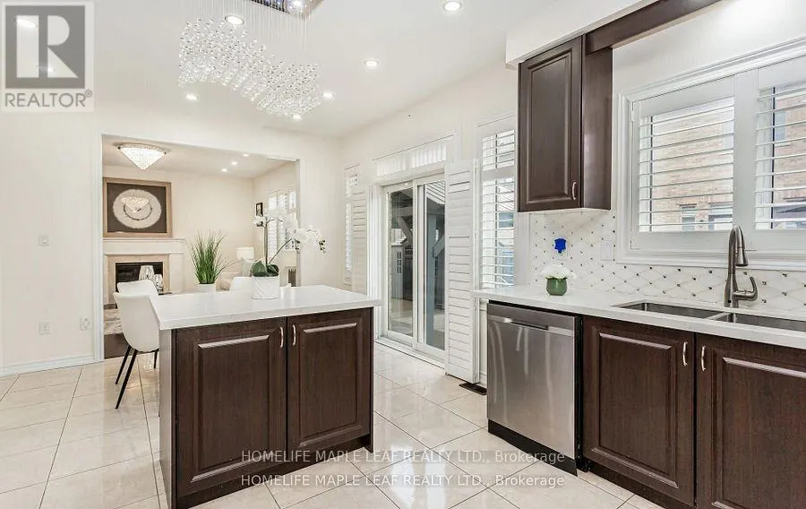 11 CLOVERHAVEN ROAD