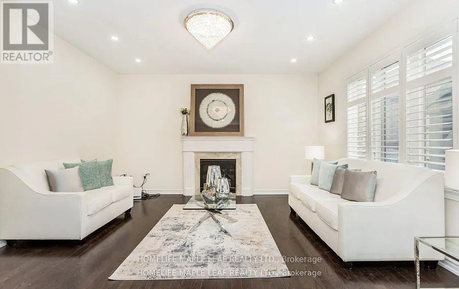 11 CLOVERHAVEN ROAD