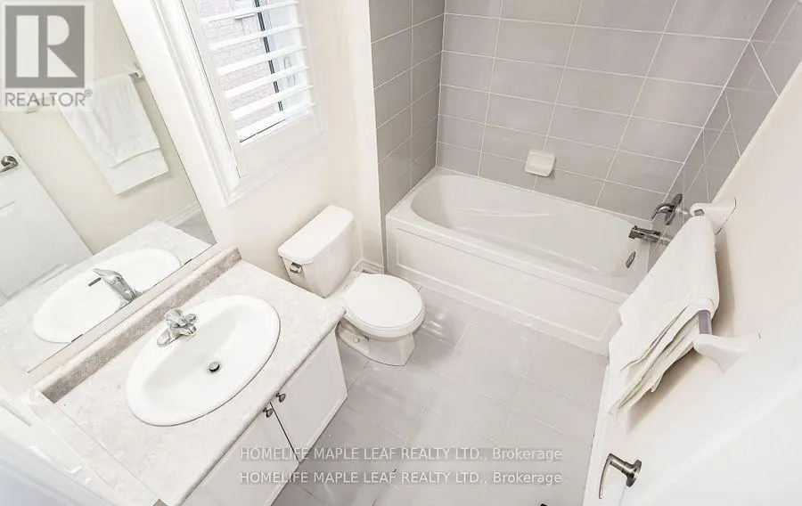 11 CLOVERHAVEN ROAD