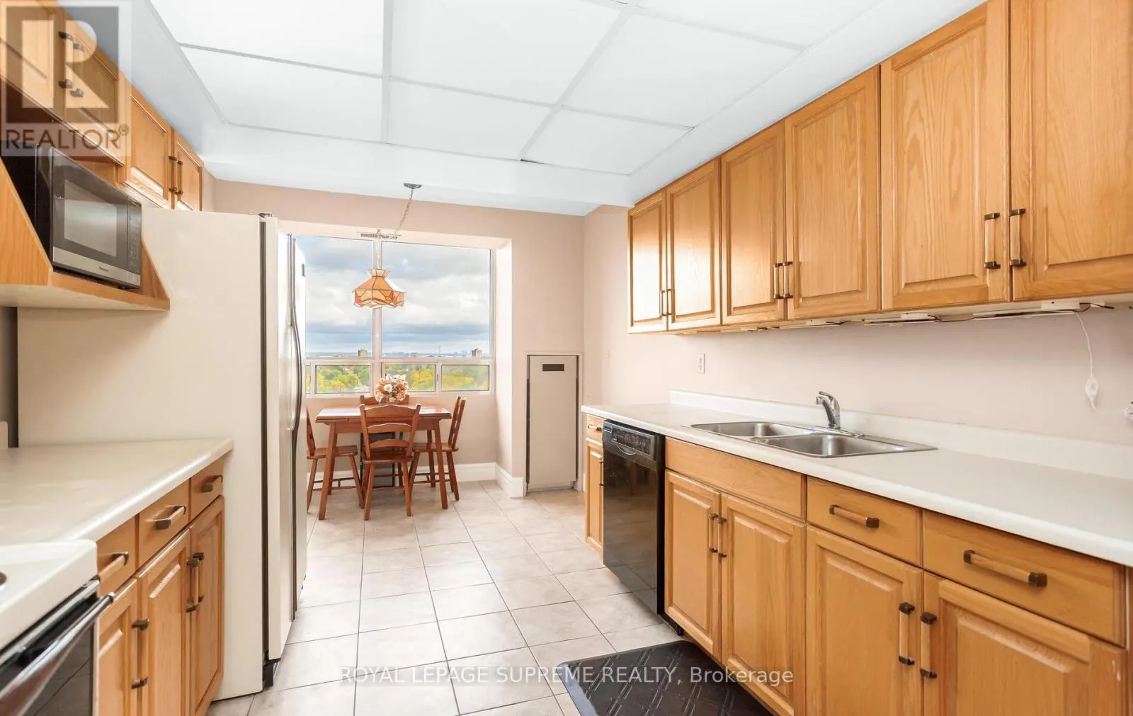 1110 - 310 MILL STREET S