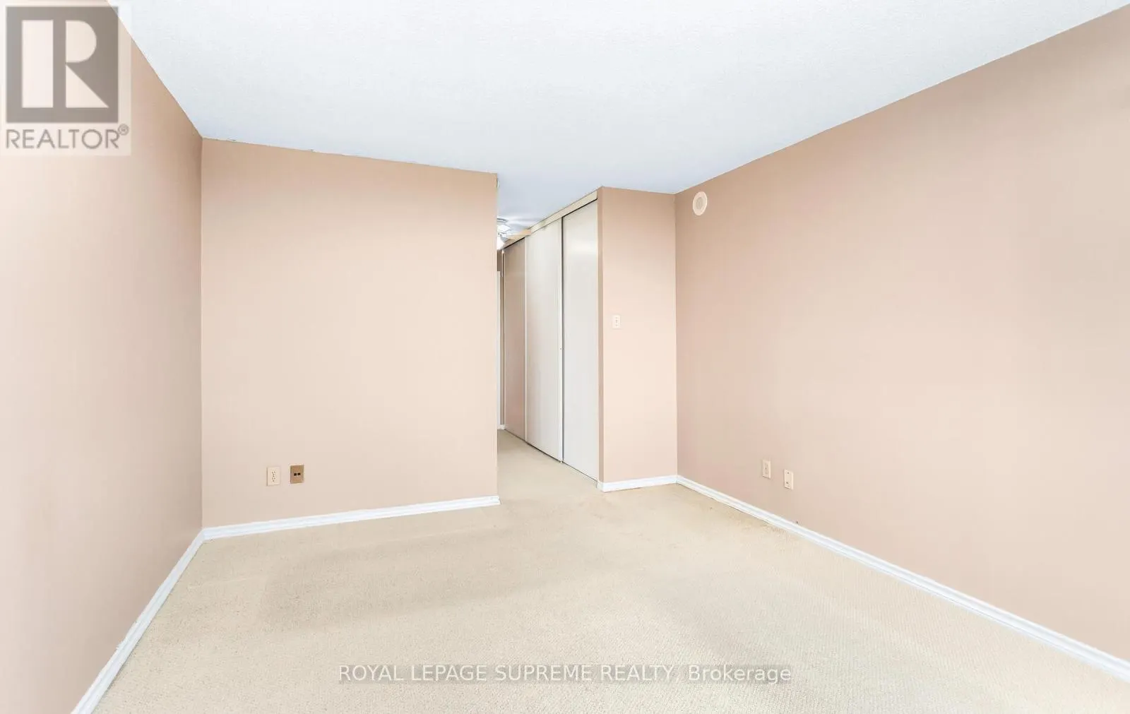 1110 - 310 MILL STREET S