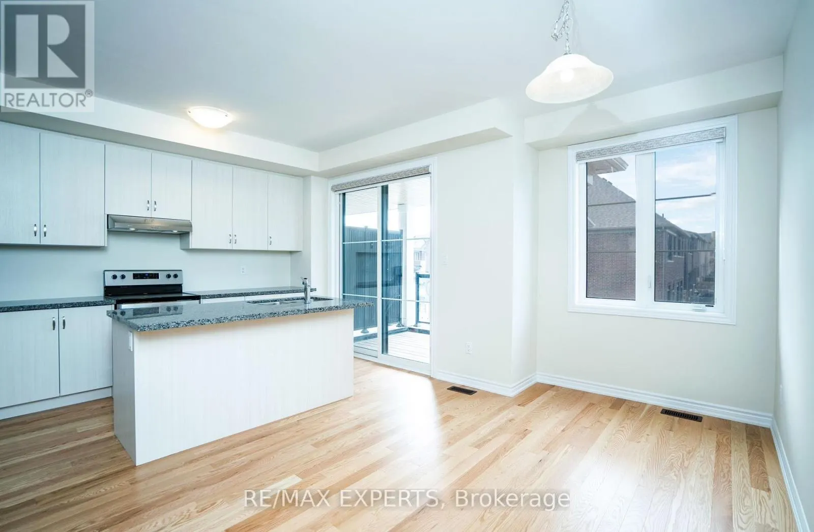 1455 NATIONAL COMMON CRESCENT
