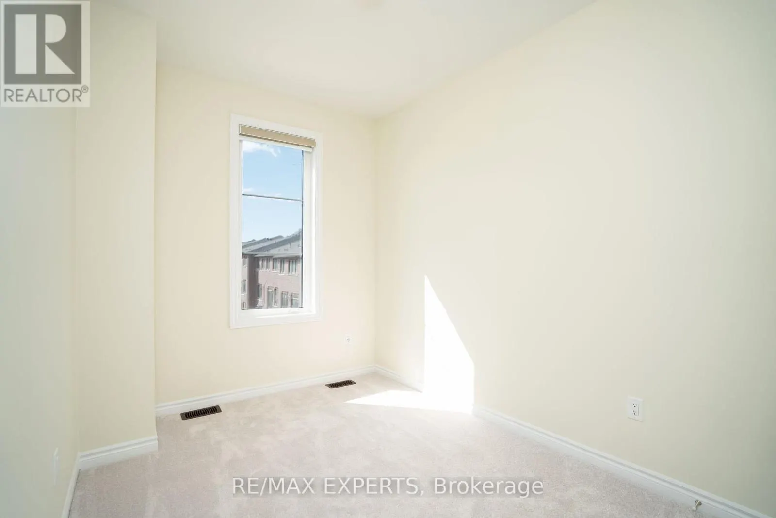 1455 NATIONAL COMMON CRESCENT