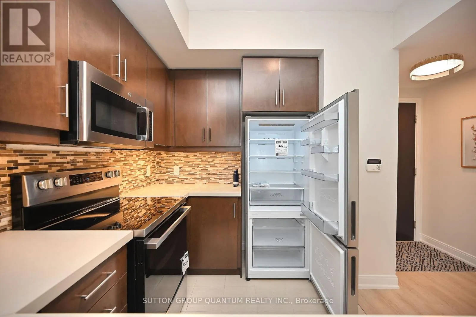4207 - 60 ABSOLUTE AVENUE