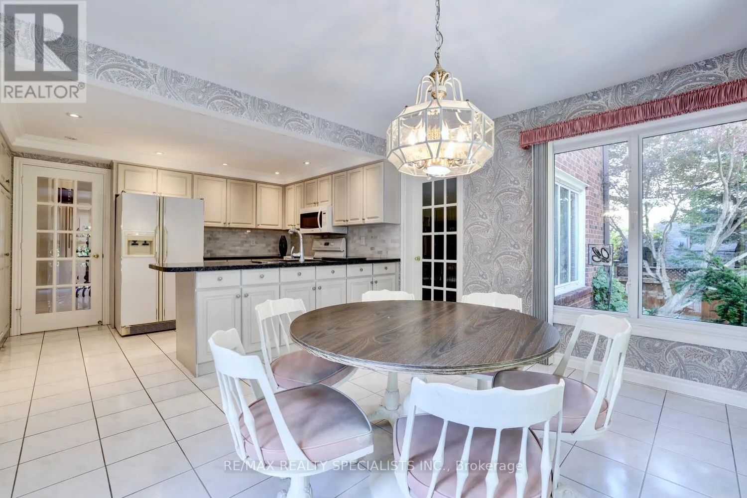 1616 TIPPERARY COURT