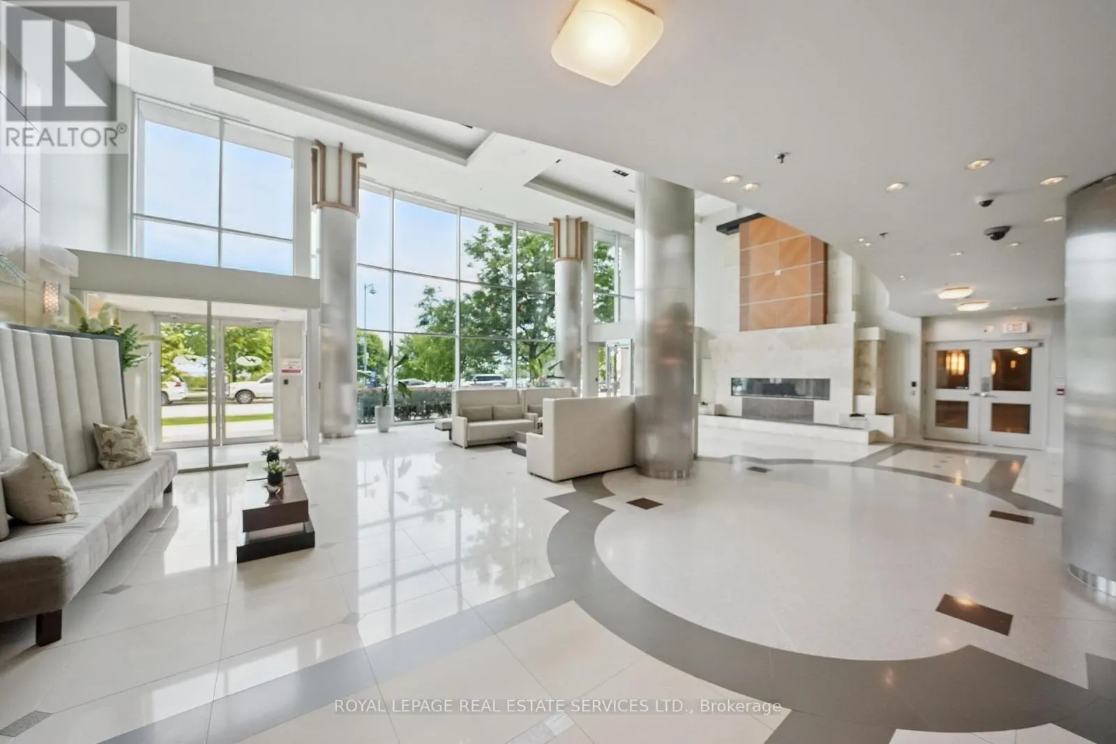 1102 - 58 MARINE PARADE DRIVE