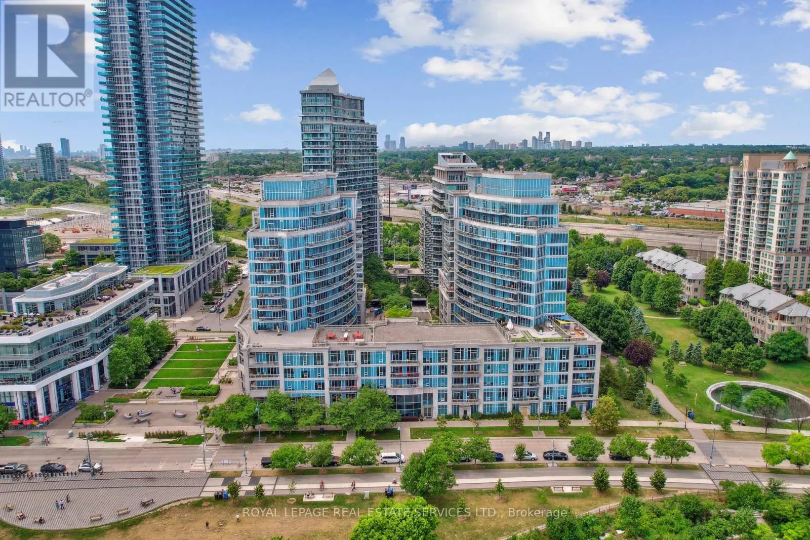 1102 - 58 MARINE PARADE DRIVE