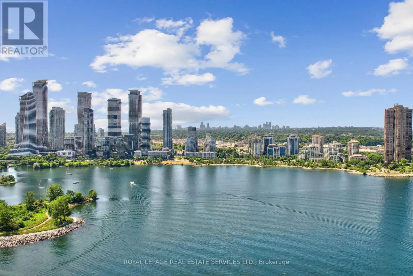 1102 - 58 MARINE PARADE DRIVE