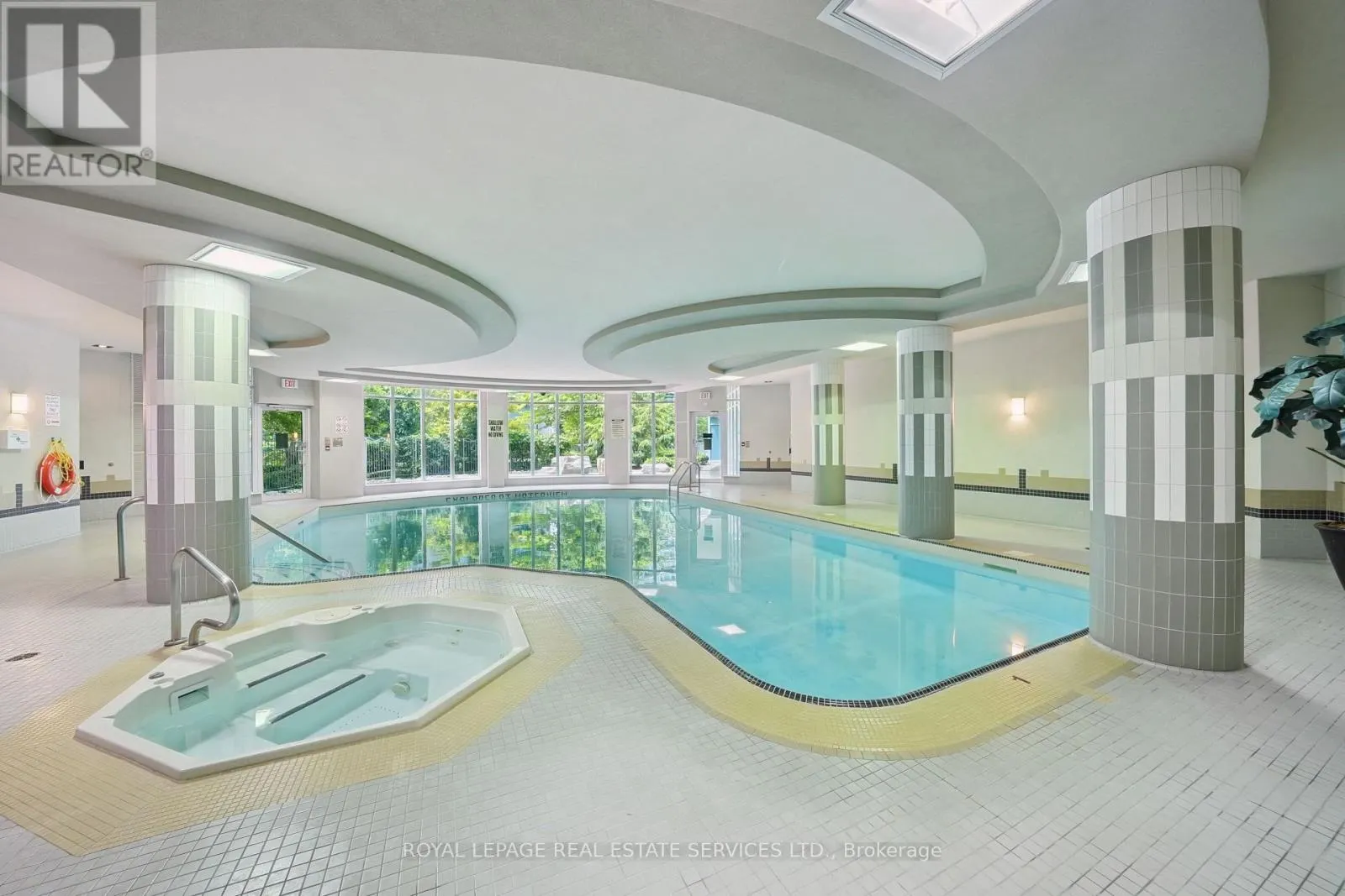 1102 - 58 MARINE PARADE DRIVE