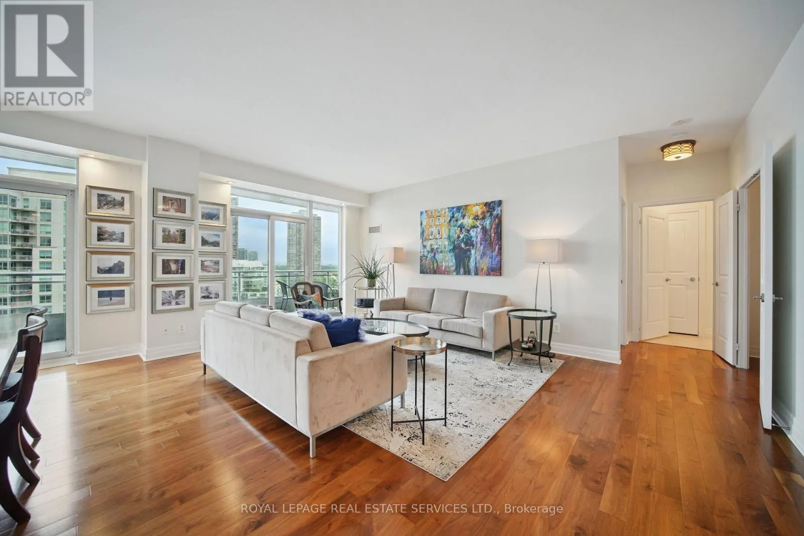 1102 - 58 MARINE PARADE DRIVE