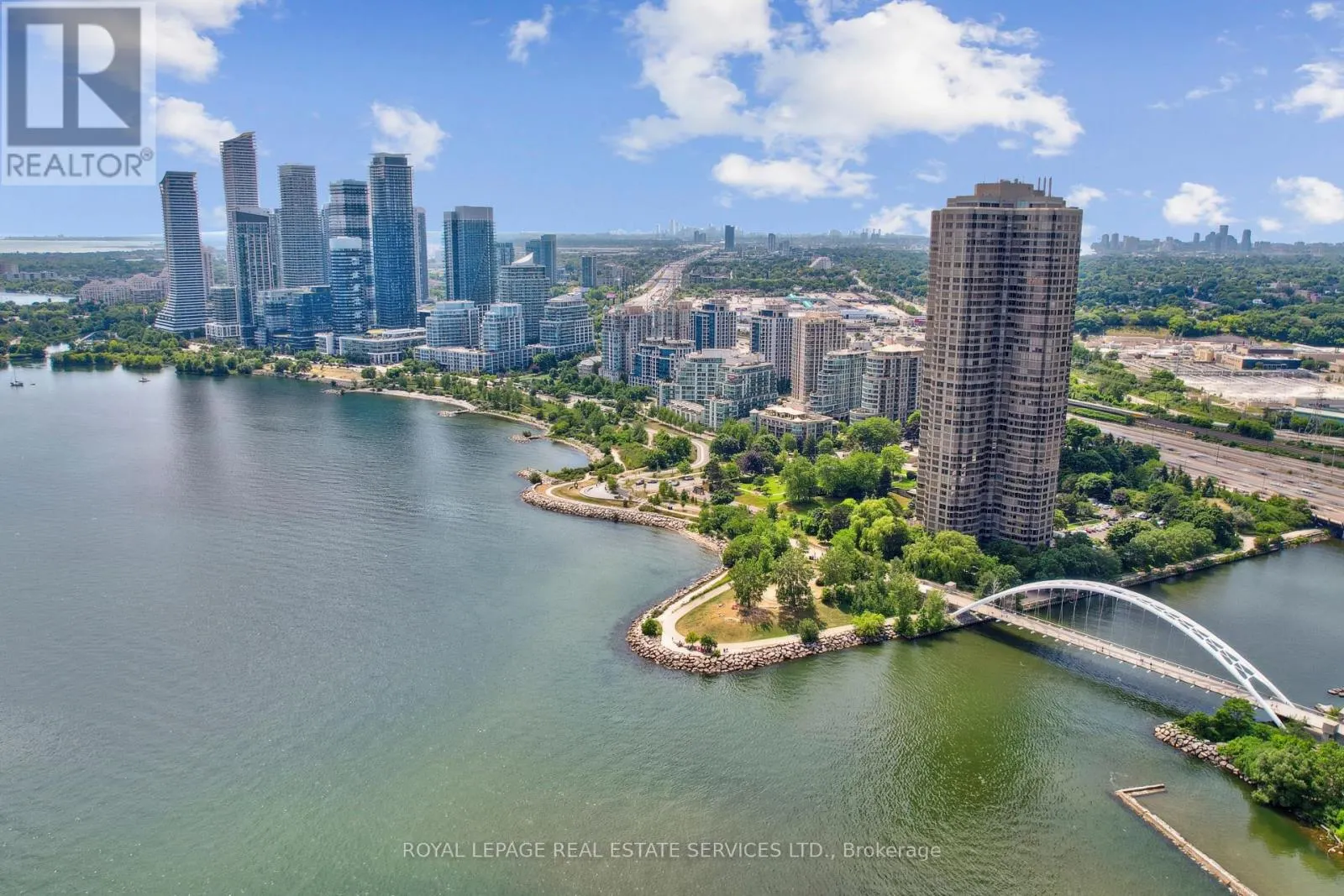 1102 - 58 MARINE PARADE DRIVE