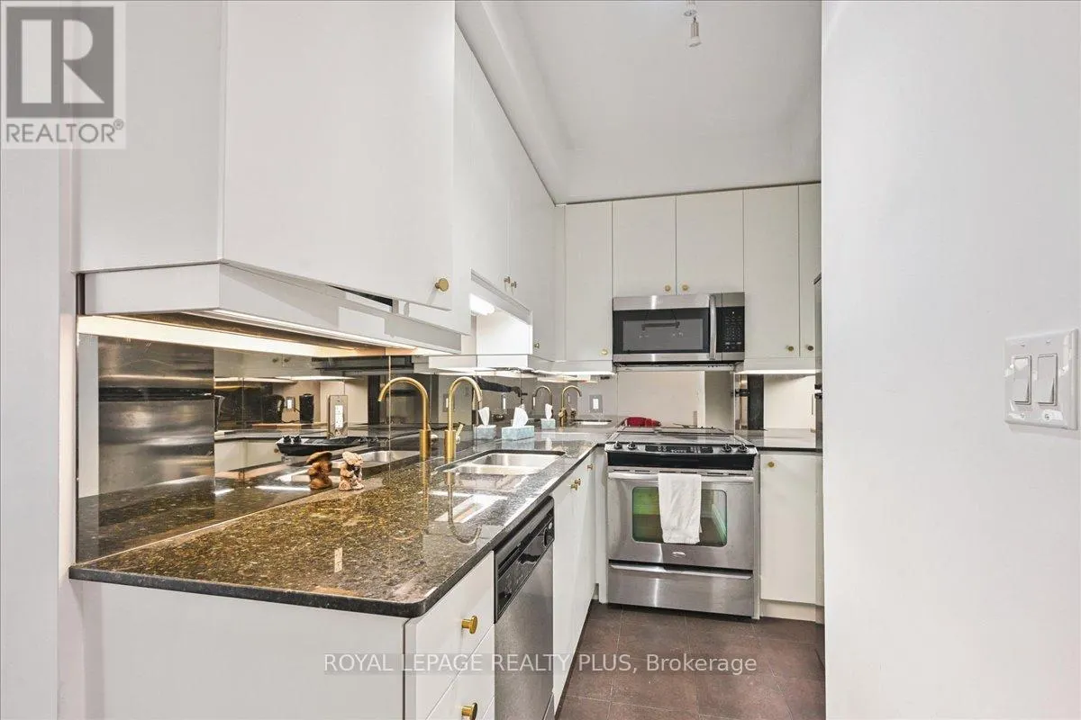 1008 - 60 ABSOLUTE AVENUE