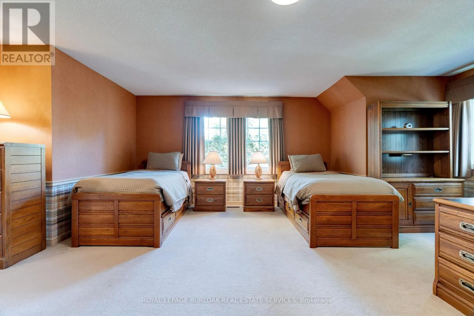 166 MAPLE GROVE DRIVE