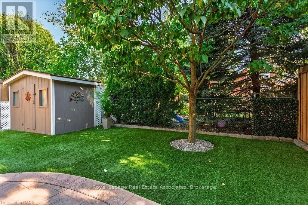 2221 BLUEGRASS LANE