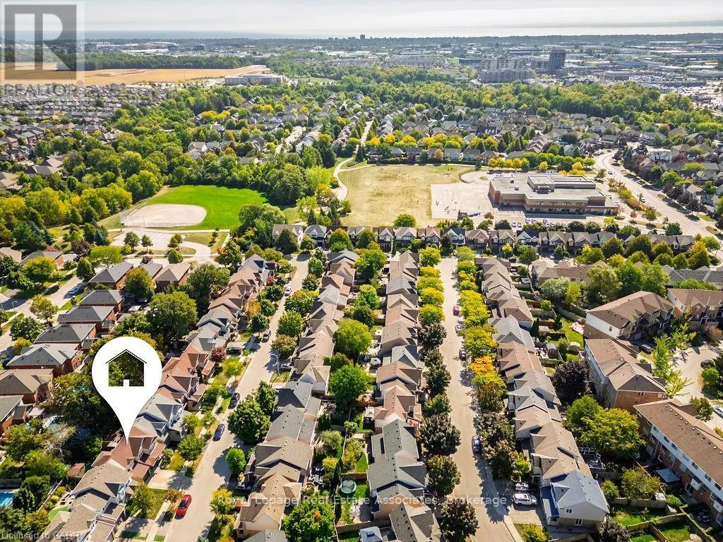 2221 BLUEGRASS LANE