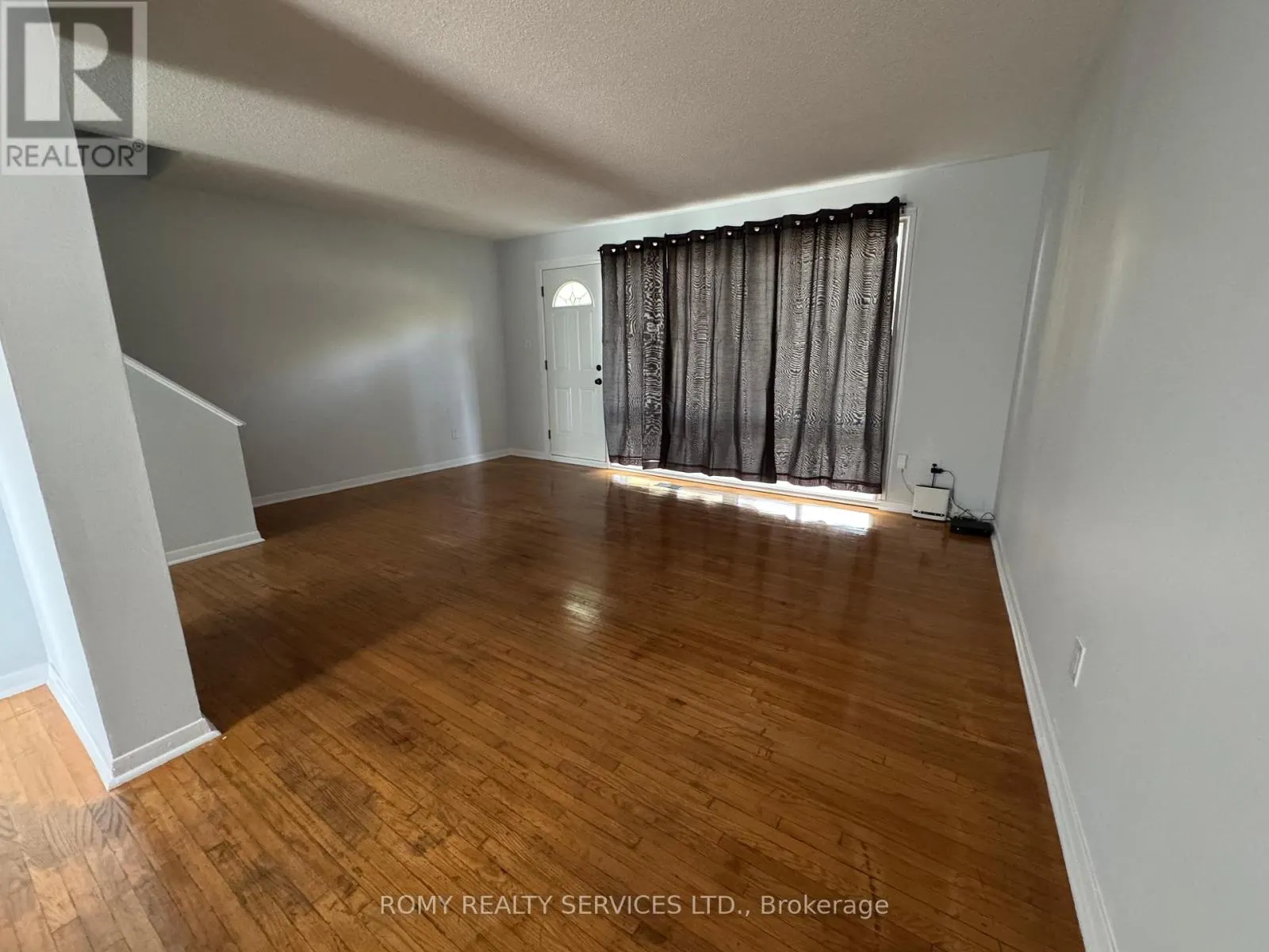 1 - 10 GRANDRAVINE DRIVE