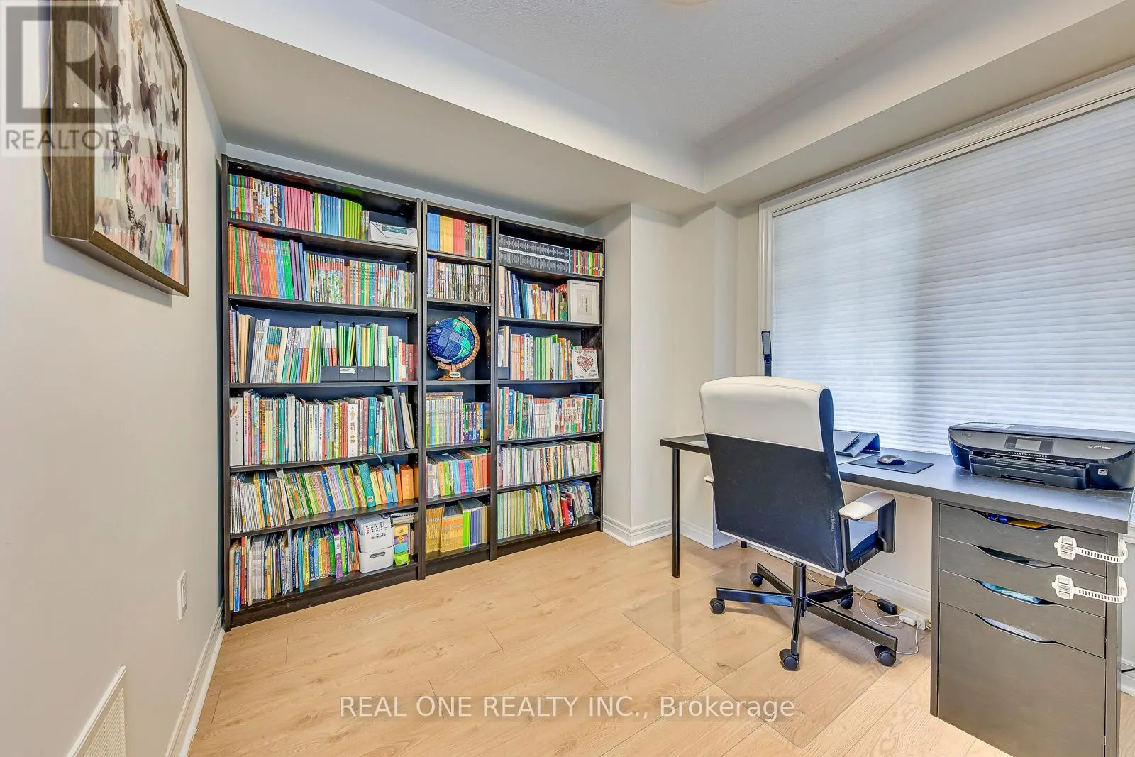 75 - 2435 GREENWICH DRIVE