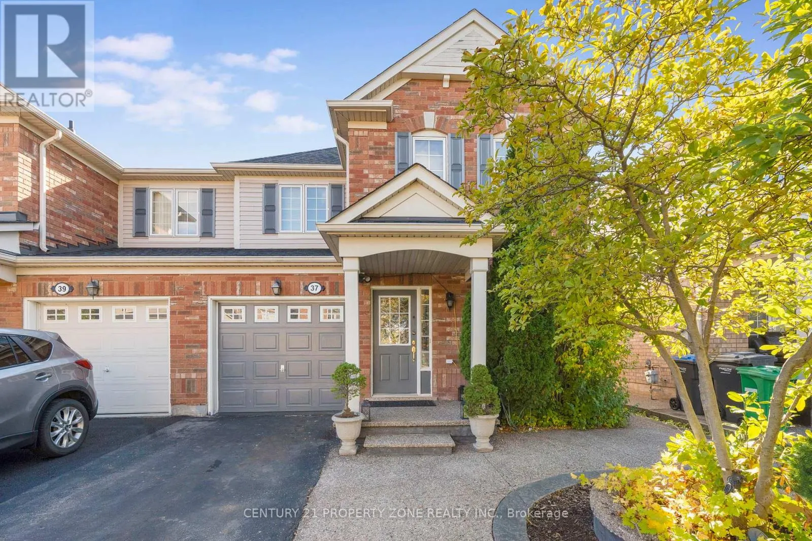 37 CLYDE ROAD