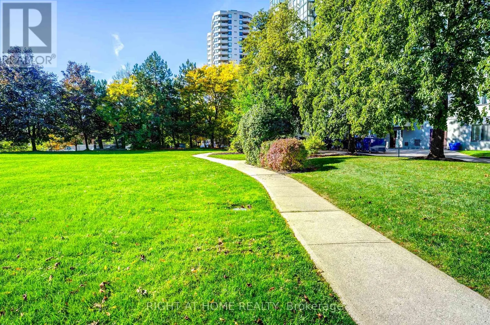 201 - 350 WEBB DRIVE