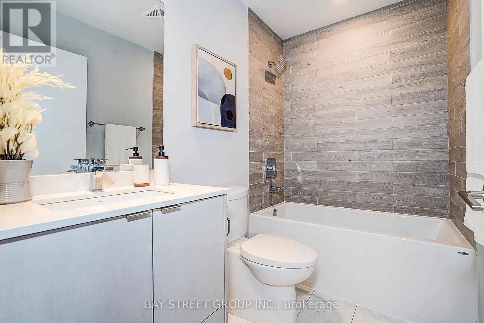3805 - 1926 LAKE SHORE BOULEVARD W