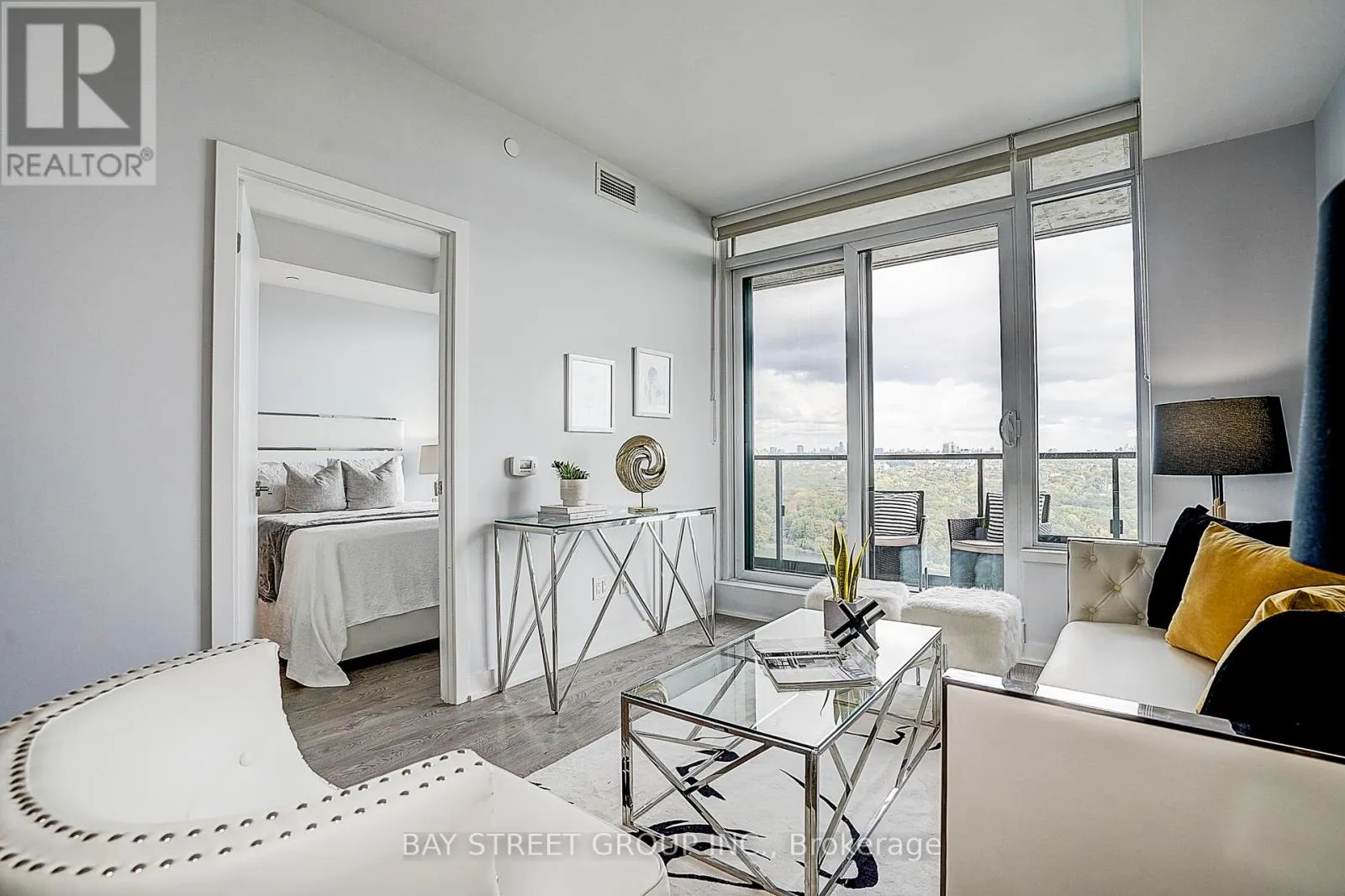 3805 - 1926 LAKE SHORE BOULEVARD W