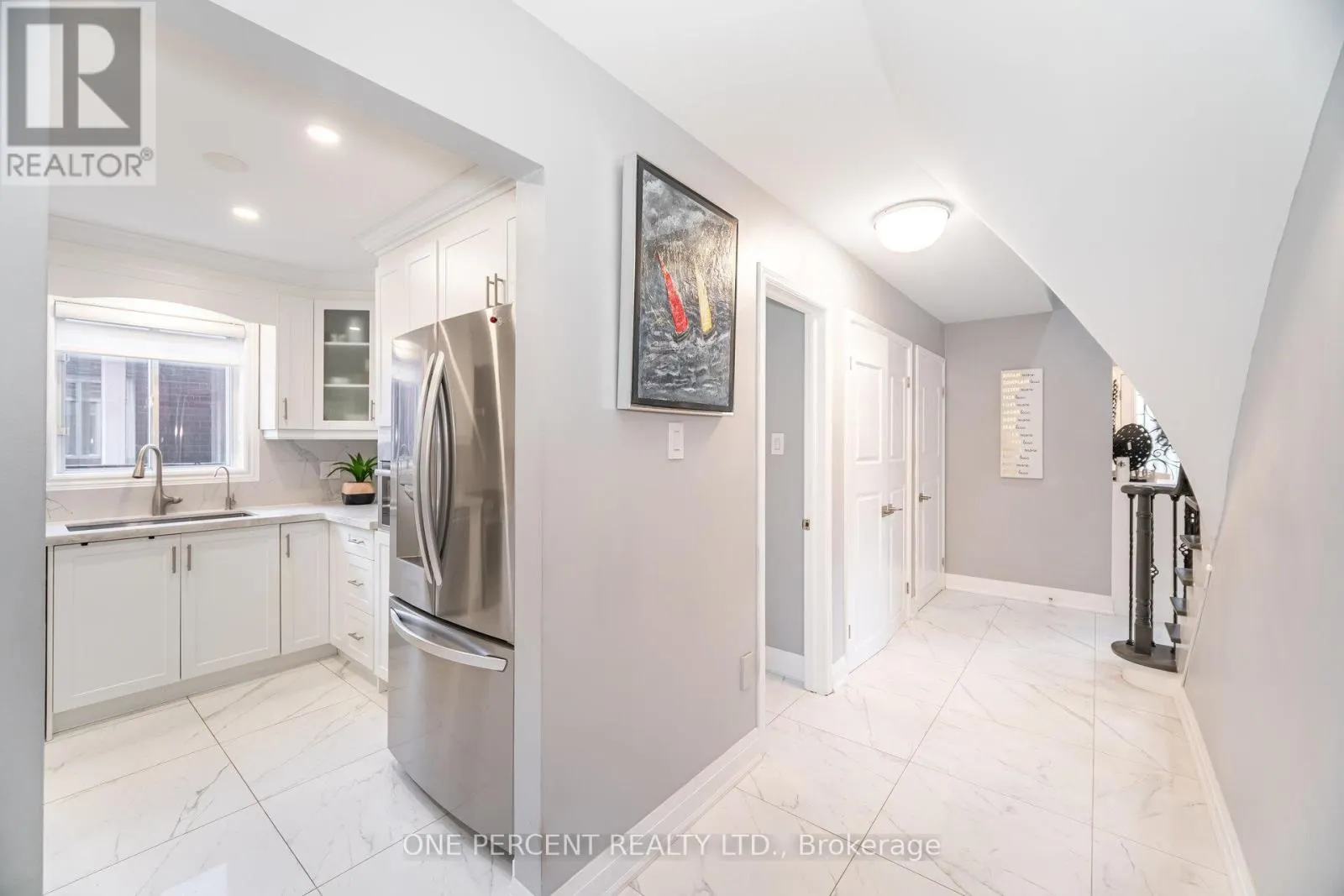 704 BOOKHAM CRESCENT
