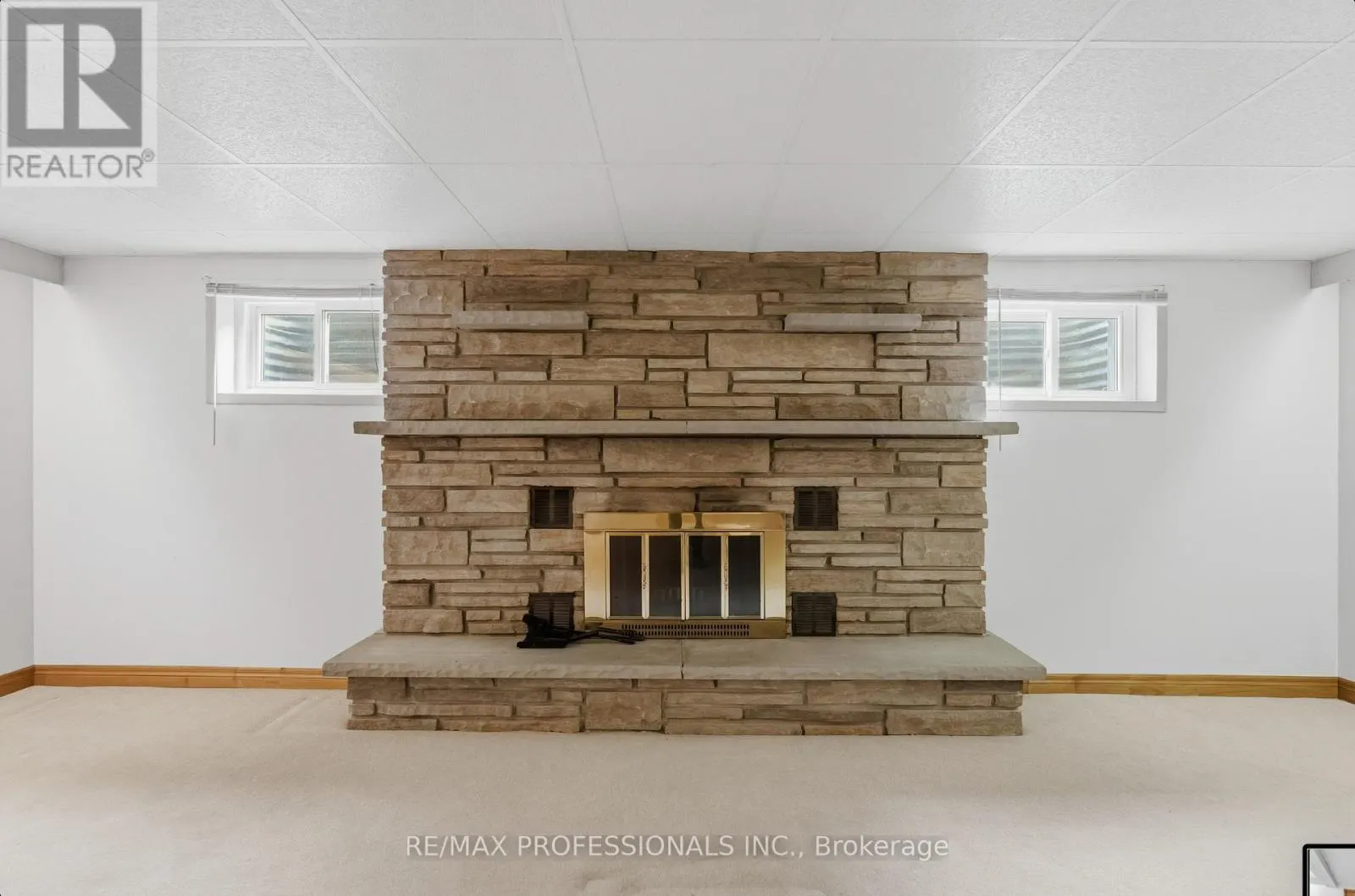 40 CLAYPINE TRAIL