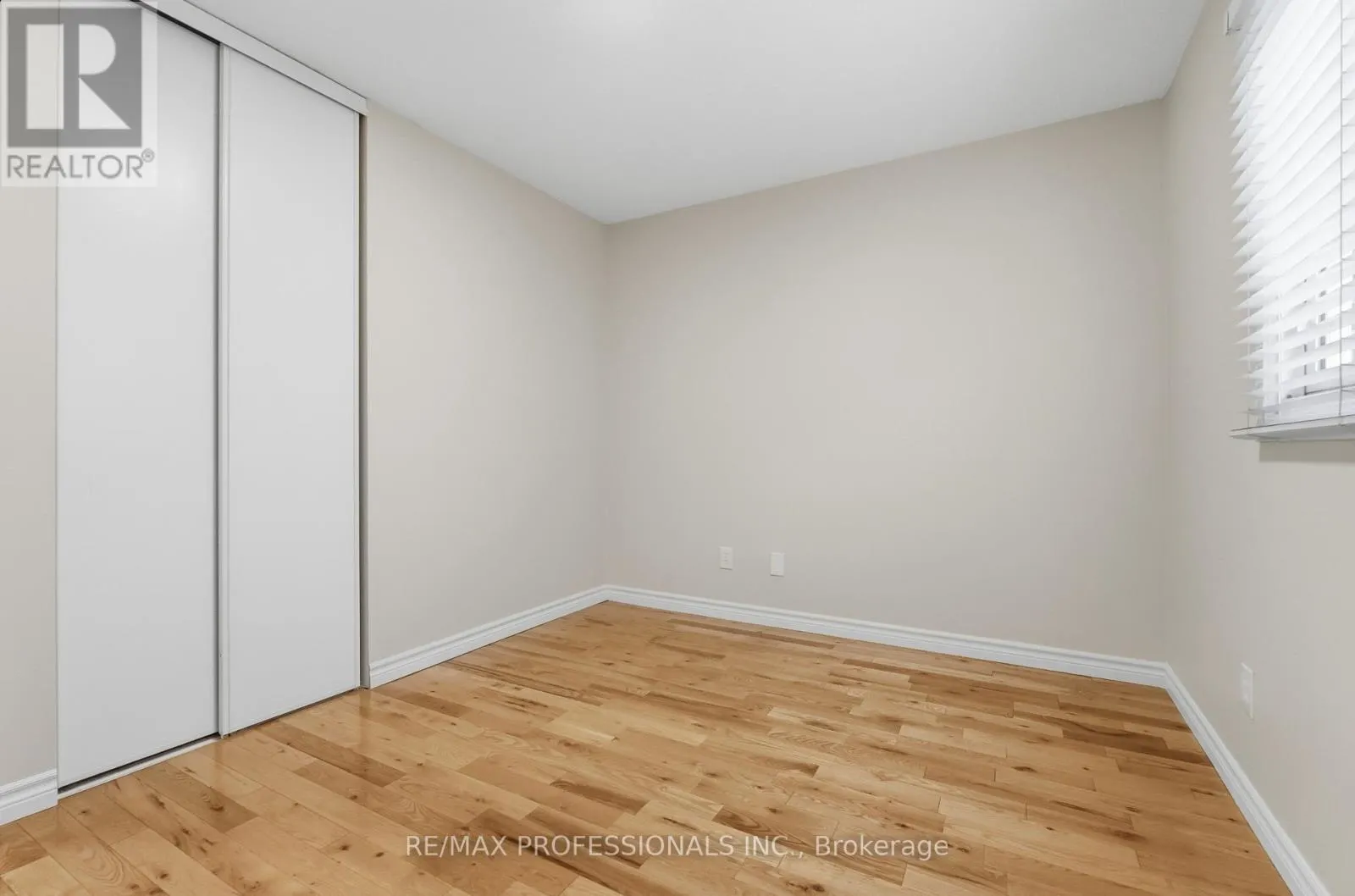 40 CLAYPINE TRAIL