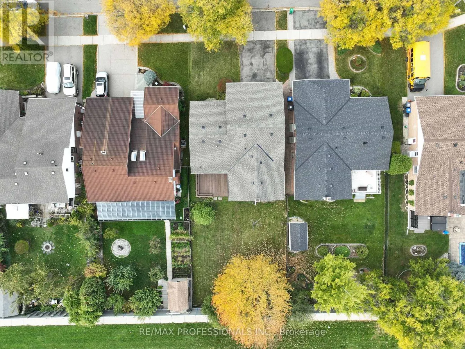40 CLAYPINE TRAIL