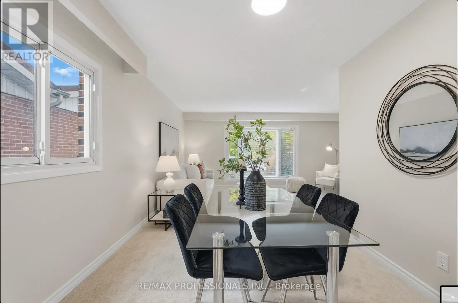 40 CLAYPINE TRAIL