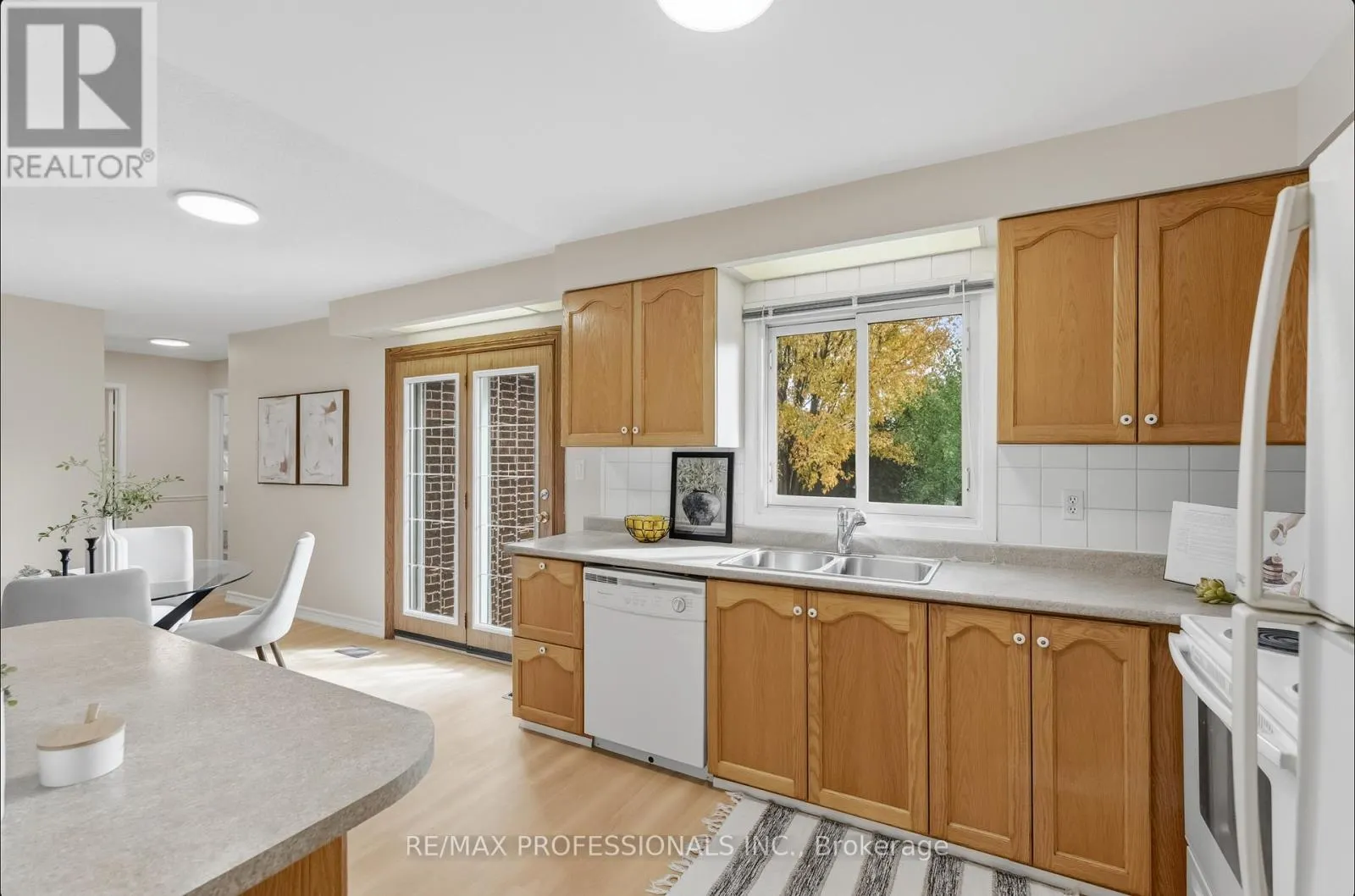 40 CLAYPINE TRAIL