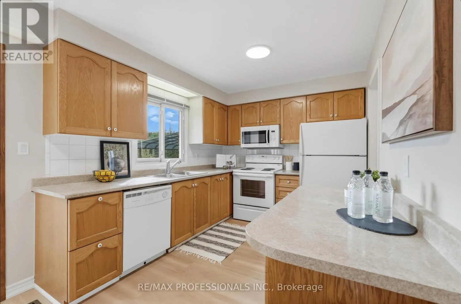 40 CLAYPINE TRAIL