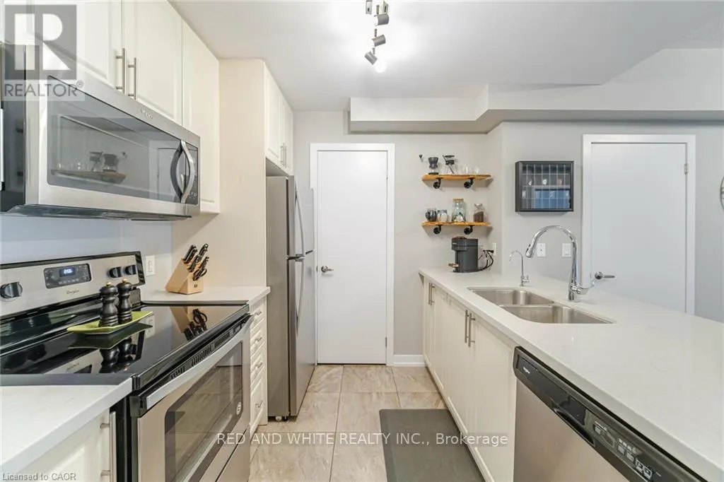 28 - 2486 OLD BRONTE ROAD