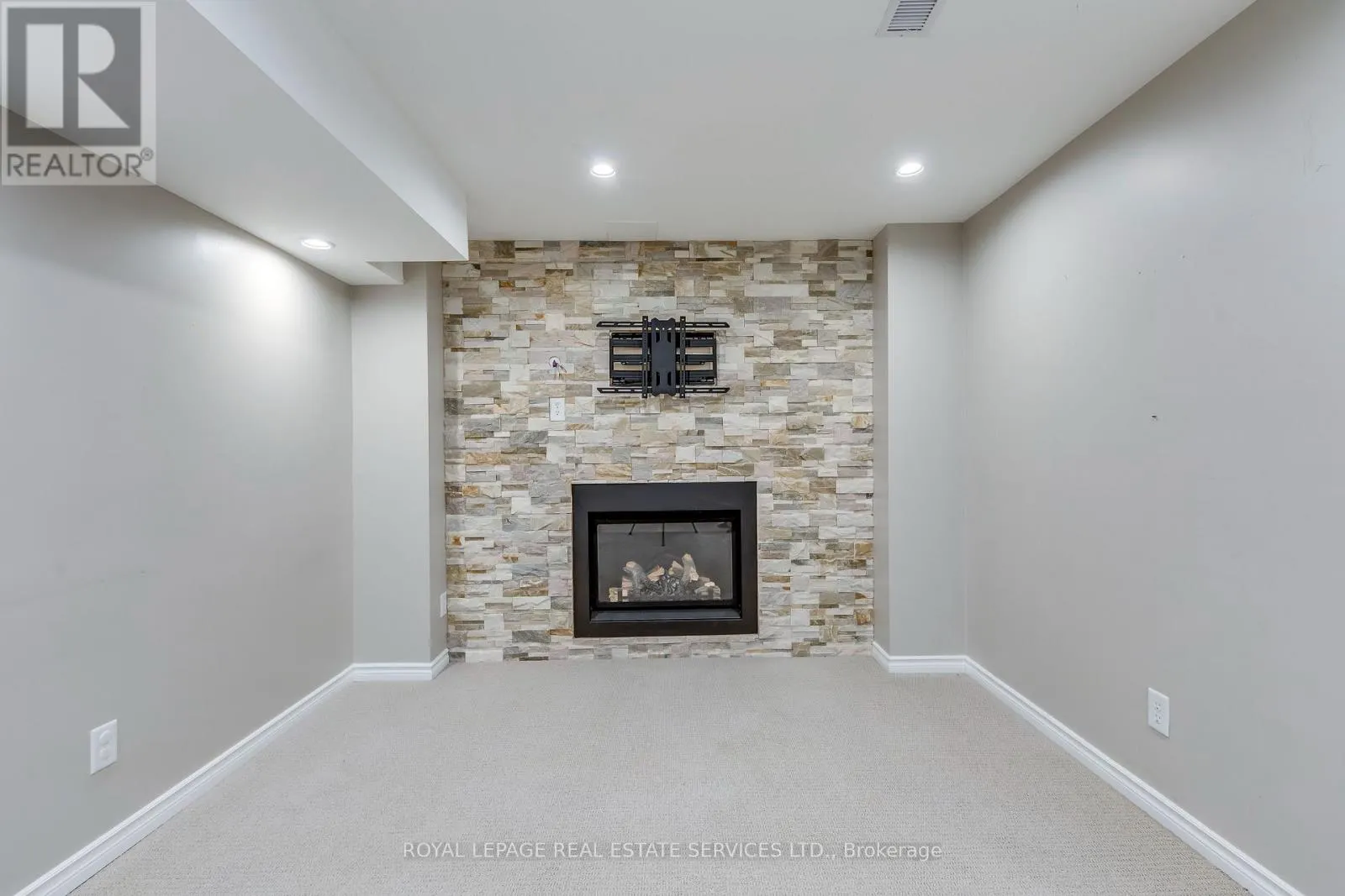 2151 ORCHARD ROAD