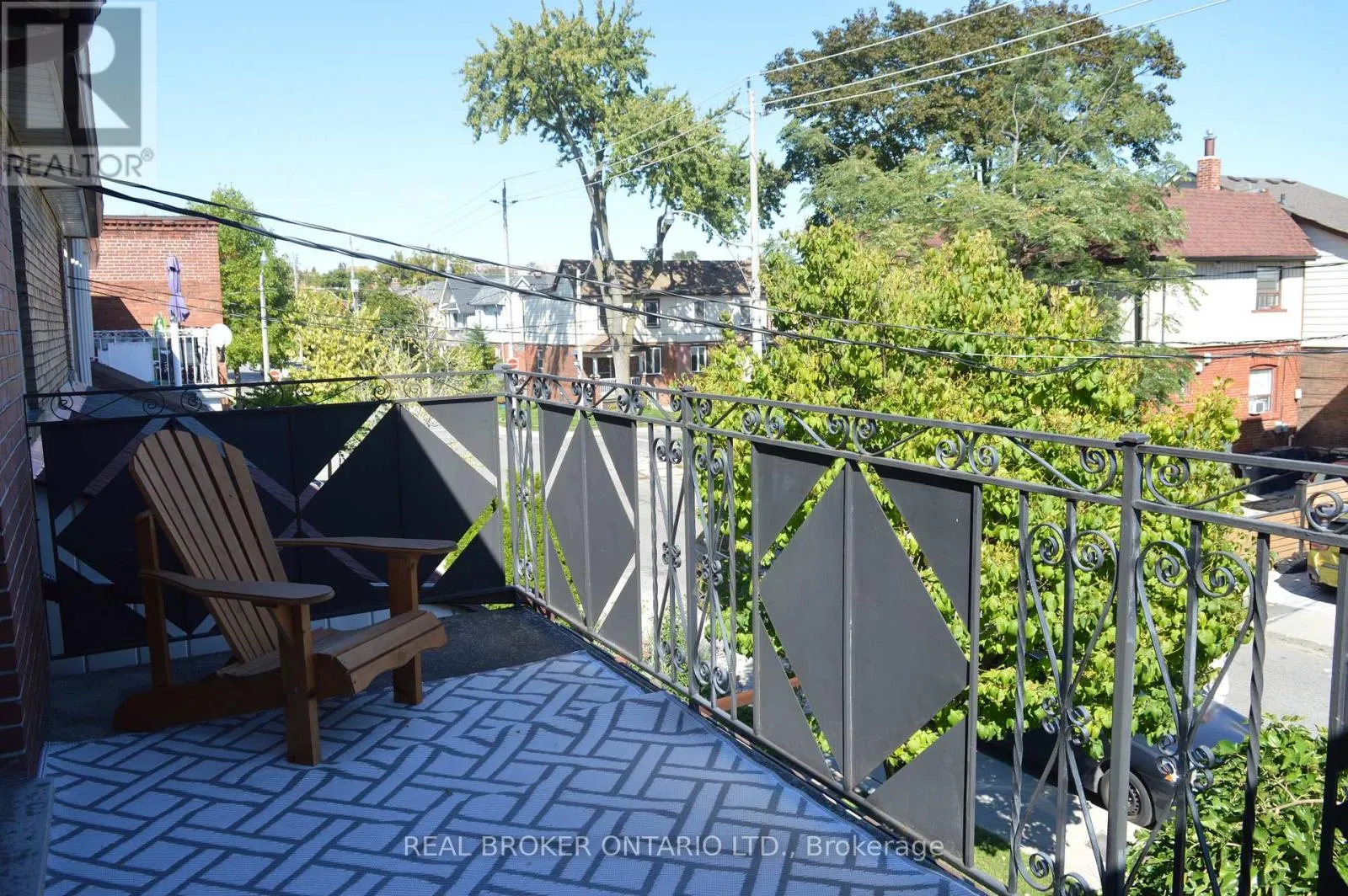 204 EARLSCOURT AVENUE W