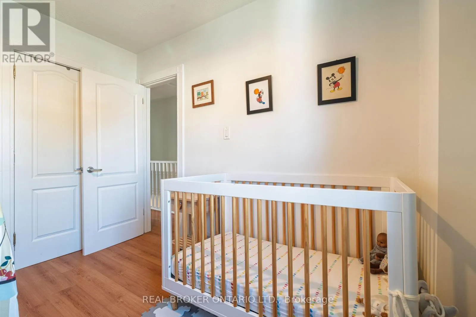 204 EARLSCOURT AVENUE W